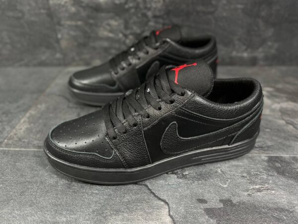 Мужские кожаные кеды Nike Код: 01-17/1 чер
