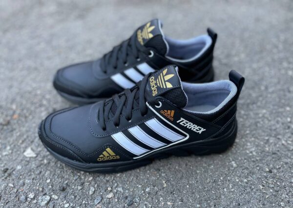 Чоловічі шкіряні кросівки Adidas Код: 527 чер/бел
