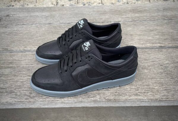 Чоловічі шкіряні кеди Nike Код: 01-60/14 чер