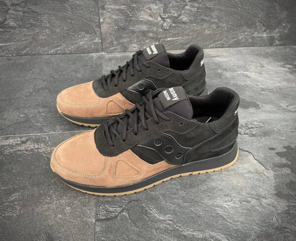 Чоловічі шкіряні кросівки Saucony Код: 01-71/8 чер/кор