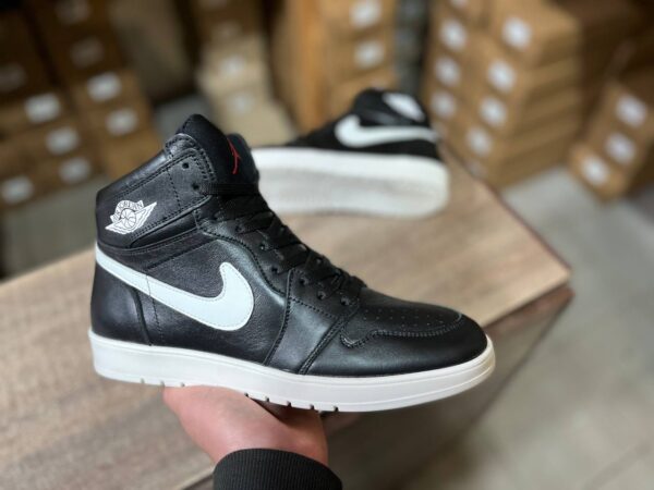 Чоловічі шкіряні демісезонні кросівки Nike Код: 01-62/4 чер/бел - Зображення 4