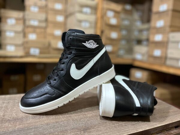 Чоловічі шкіряні демісезонні кросівки Nike Код: 01-62/4 чер/бел - Зображення 6