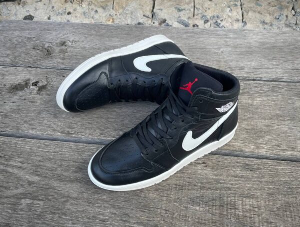 Чоловічі шкіряні демісезонні кросівки Nike Код: 01-62/4 чер/бел - Зображення 2